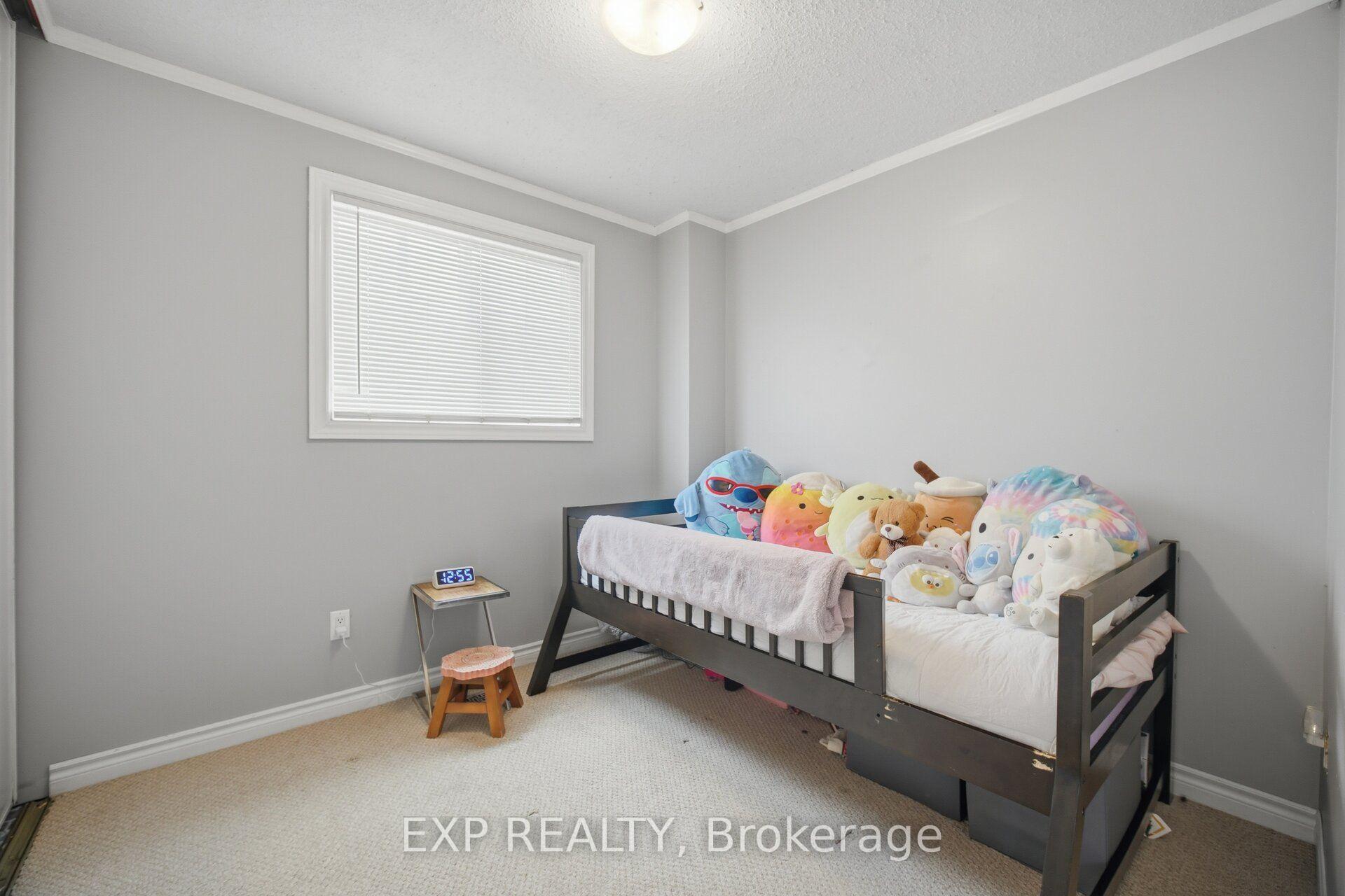 Photo 26 of 14 Royal Palm Drive, Brampton, Heart Lake East — HOMEH