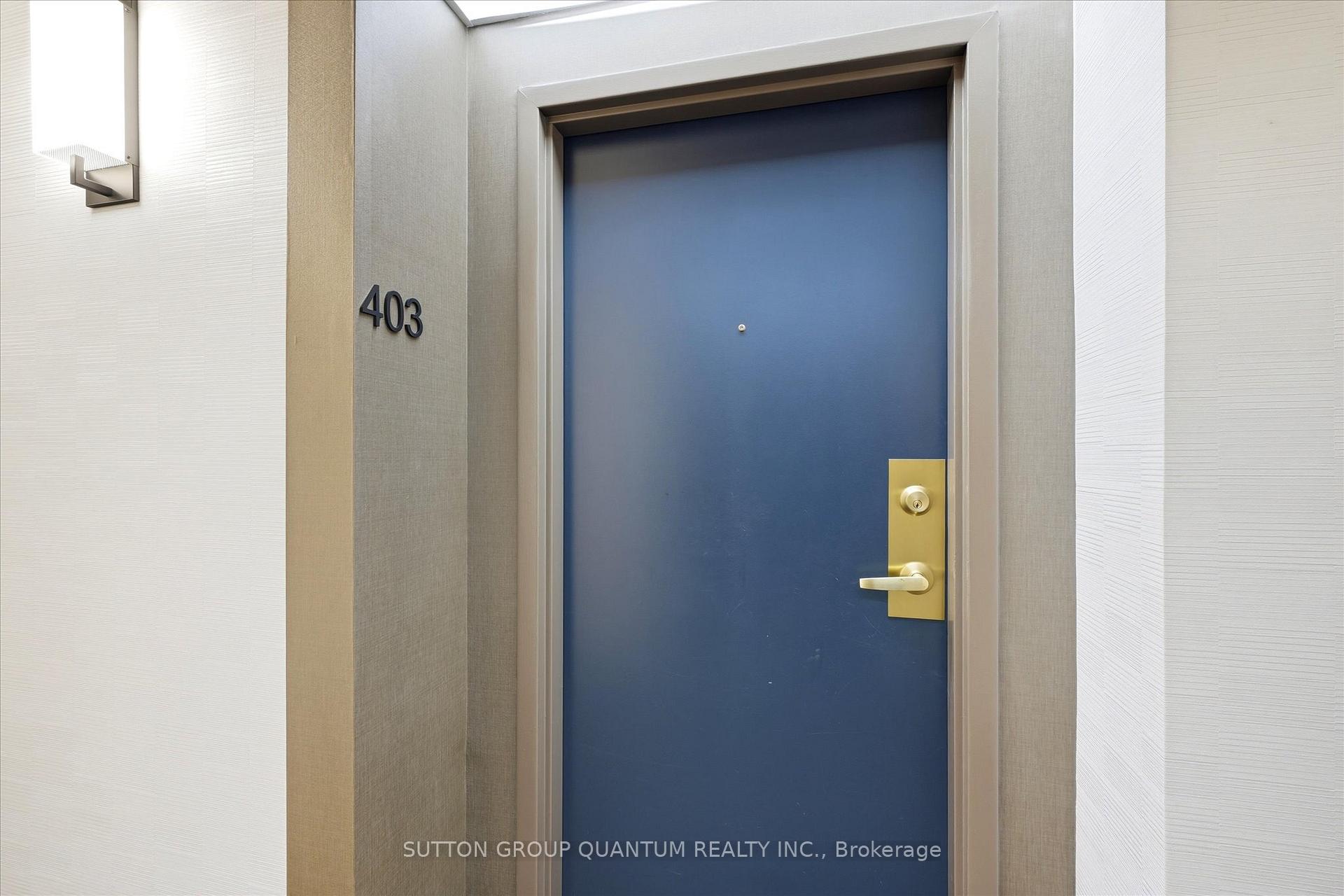 Photo 6 of Unit 403, 1271 Walden Circle, Mississauga, Clarkson — HOMEH