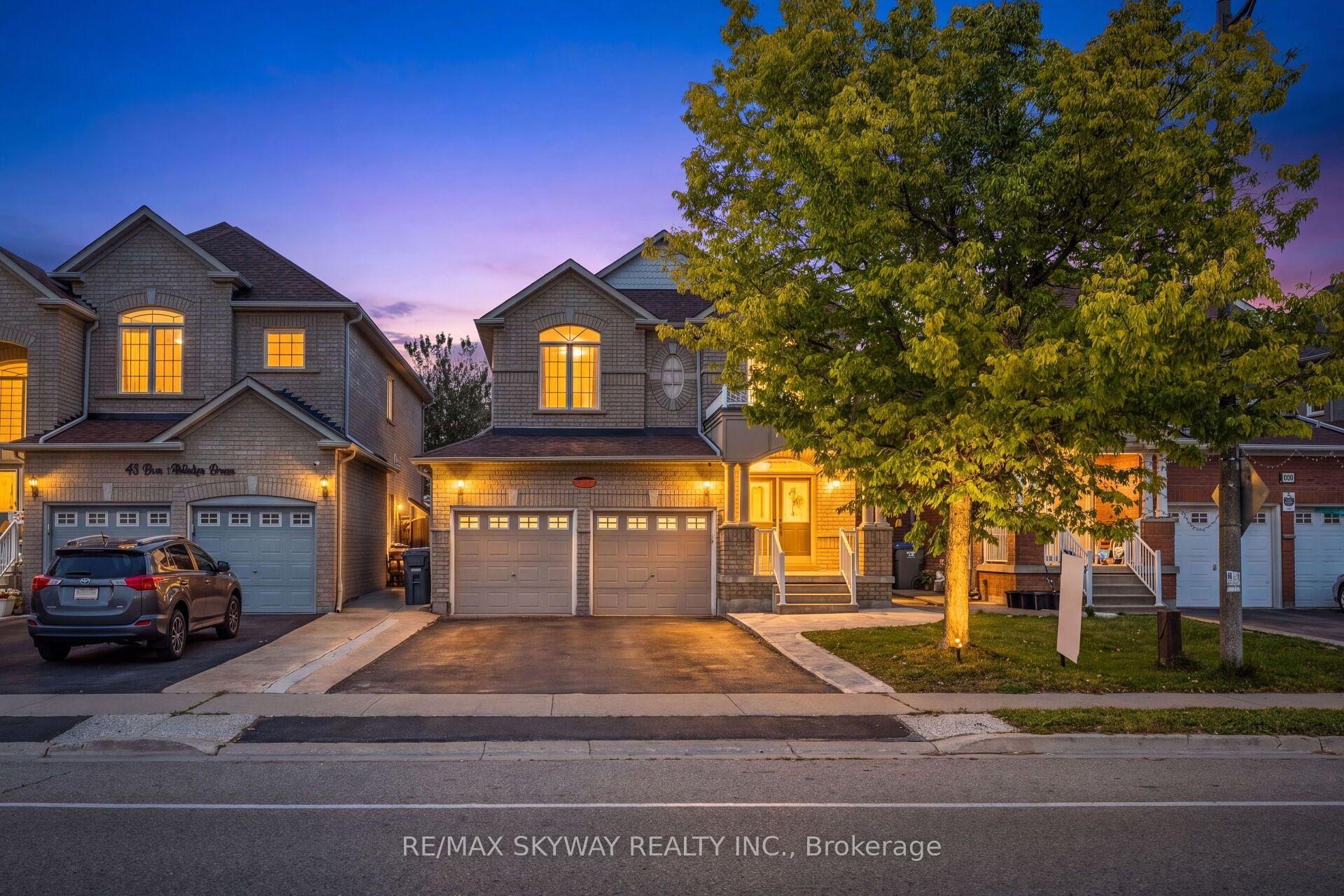 Photo 2 of 46 Don Minaker Drive, Brampton, Bram East — HOMEH