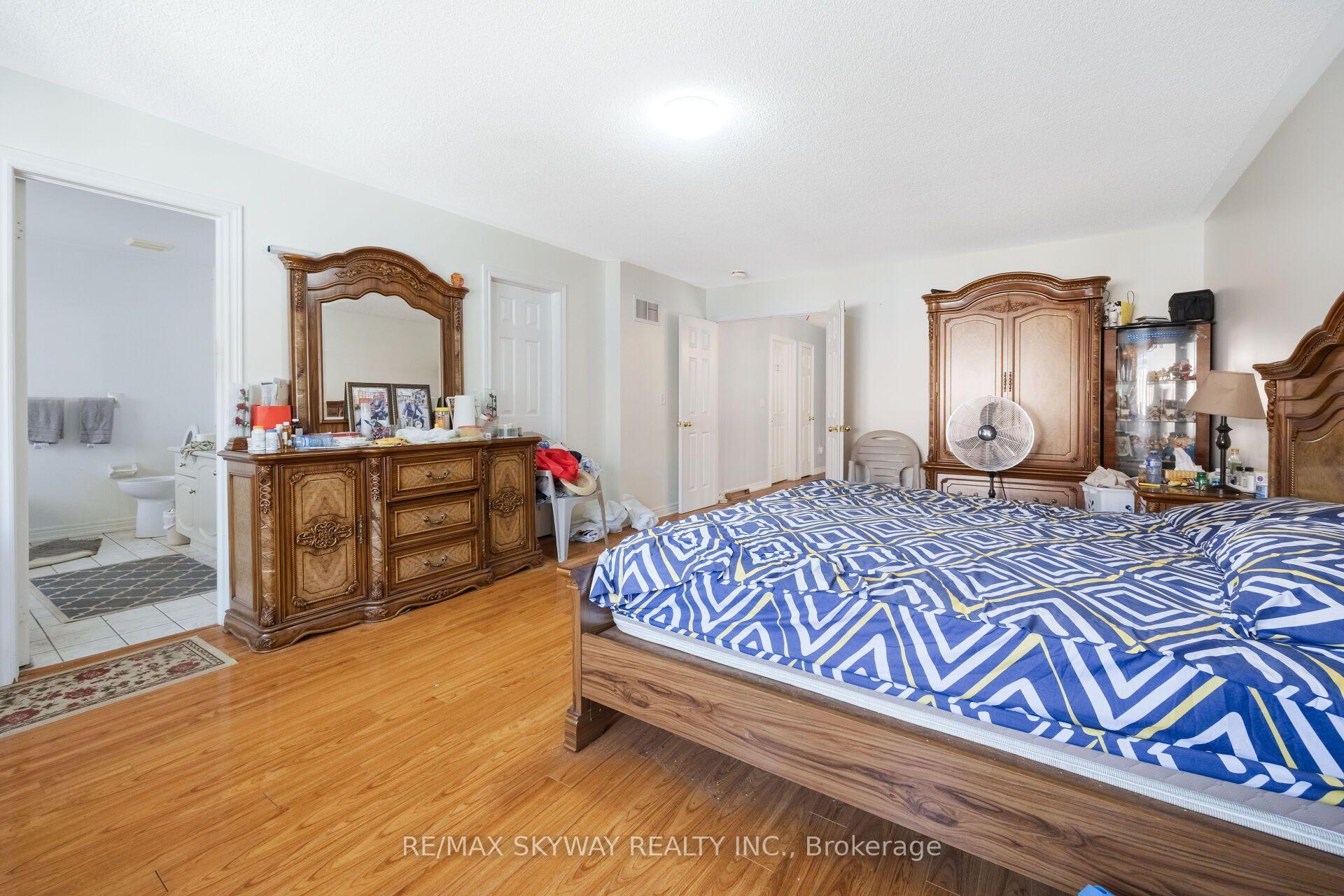 Photo 25 of 46 Don Minaker Drive, Brampton, Bram East — HOMEH