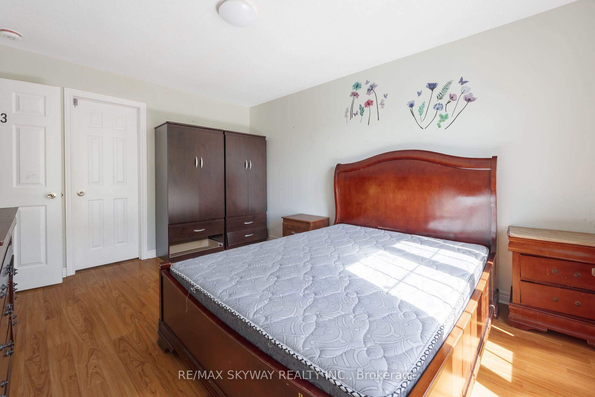 Photo 29 of 46 Don Minaker Drive, Brampton, Bram East — HOMEH