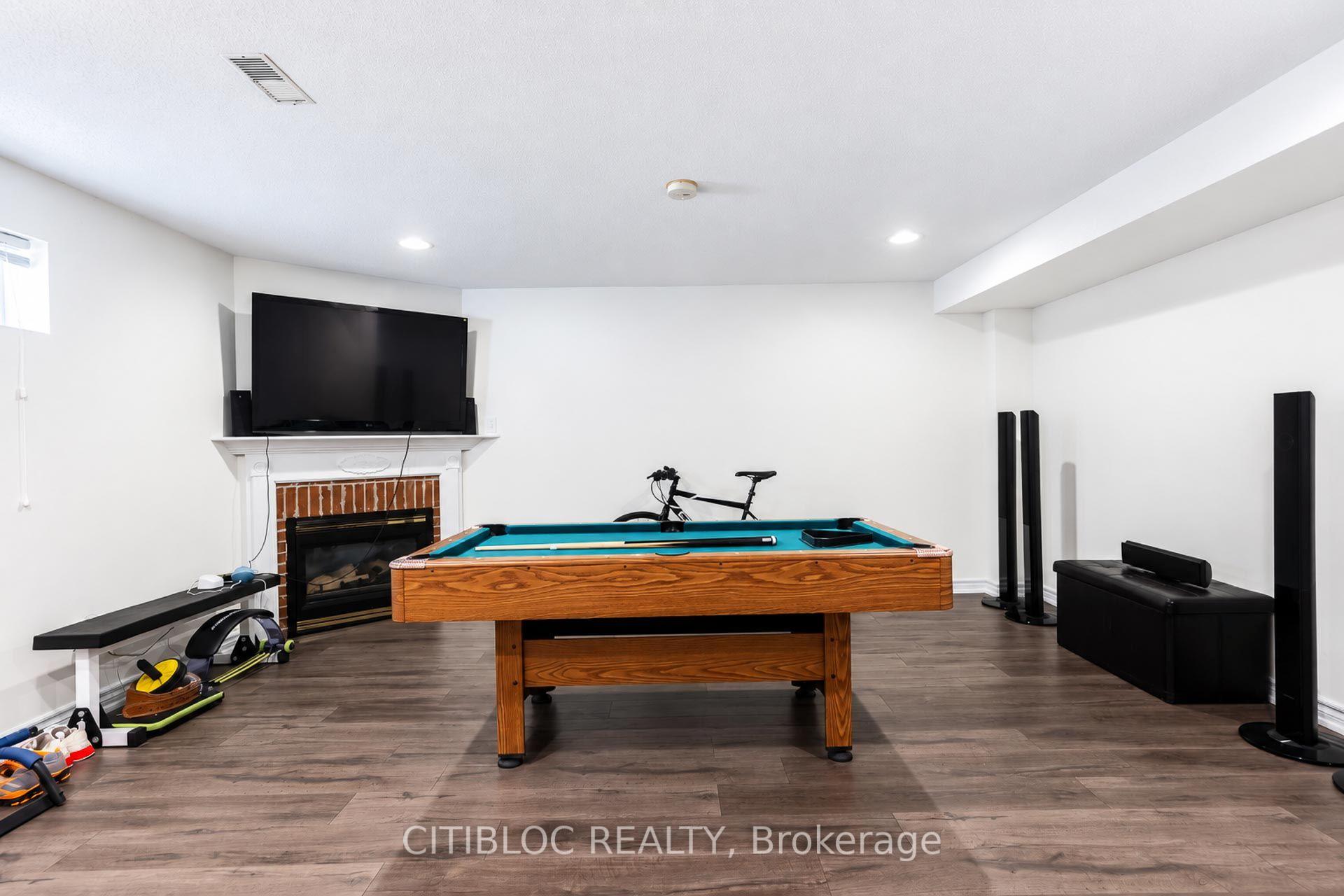 Photo 33 of 33 Desert View Crescent, Richmond Hill, Westbrook — HOMEH