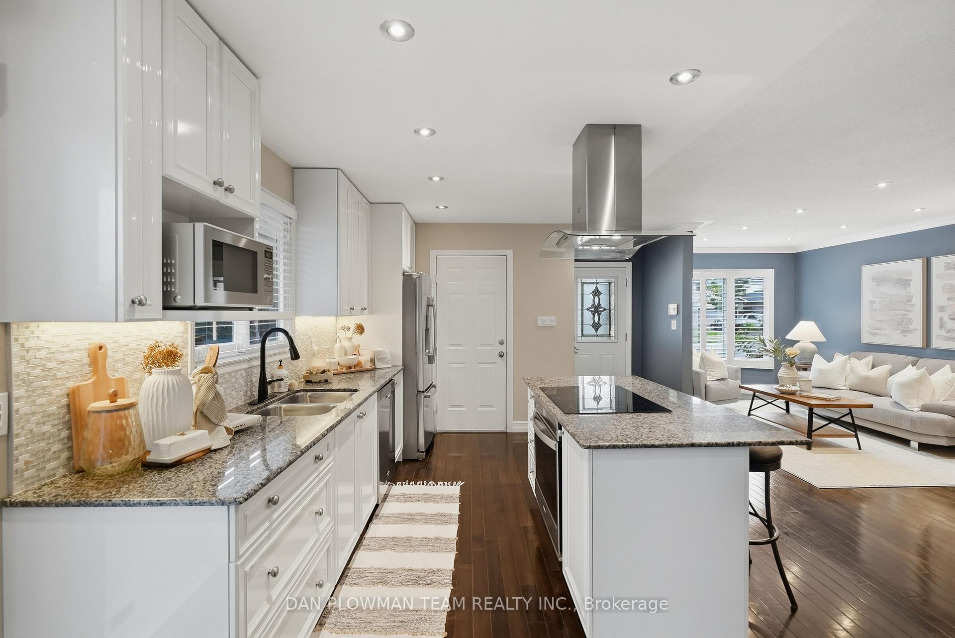 Photo 19 of 77 Hialeah Crescent, Whitby, Blue Grass Meadows — HOMEH