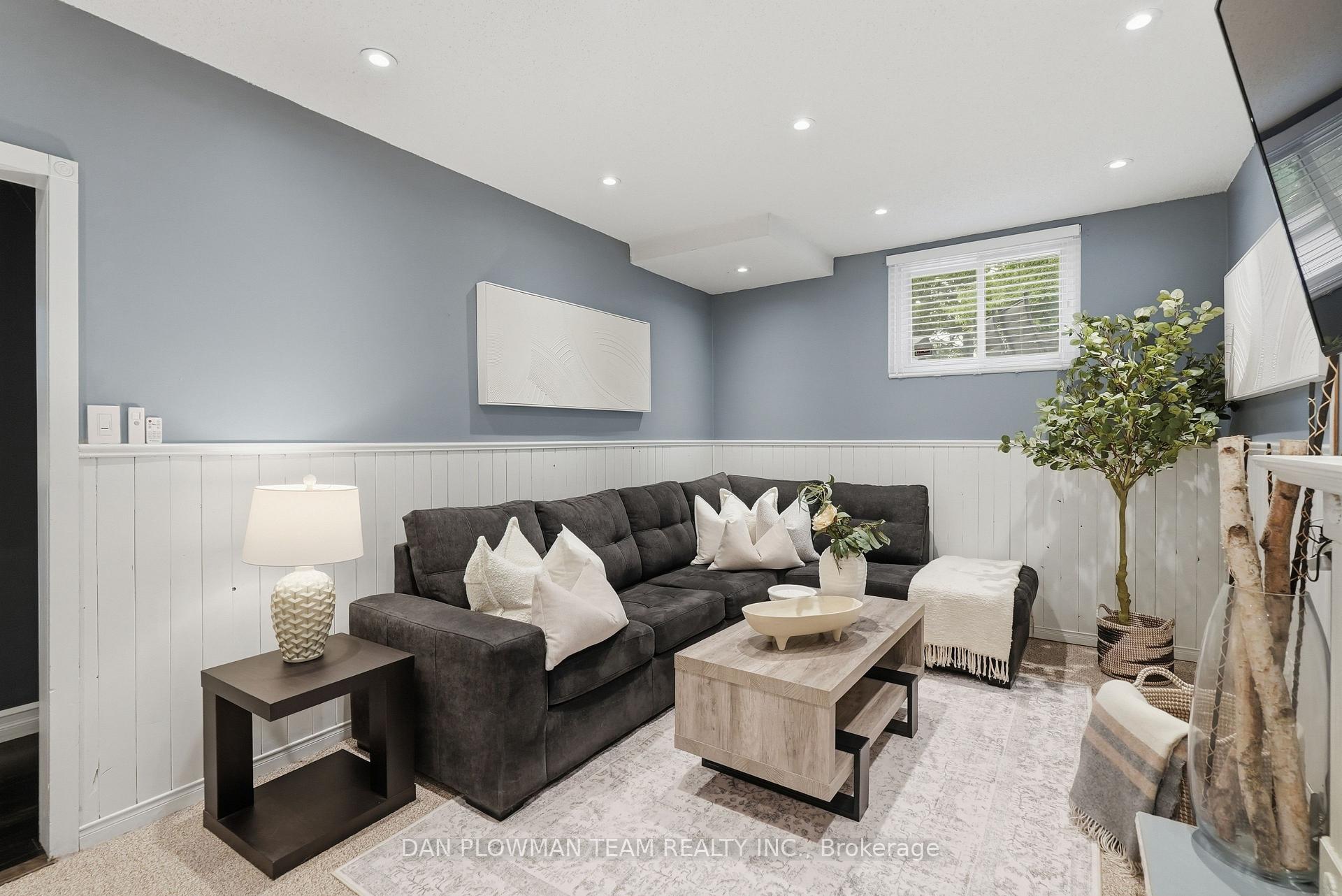 Photo 29 of 77 Hialeah Crescent, Whitby, Blue Grass Meadows — HOMEH