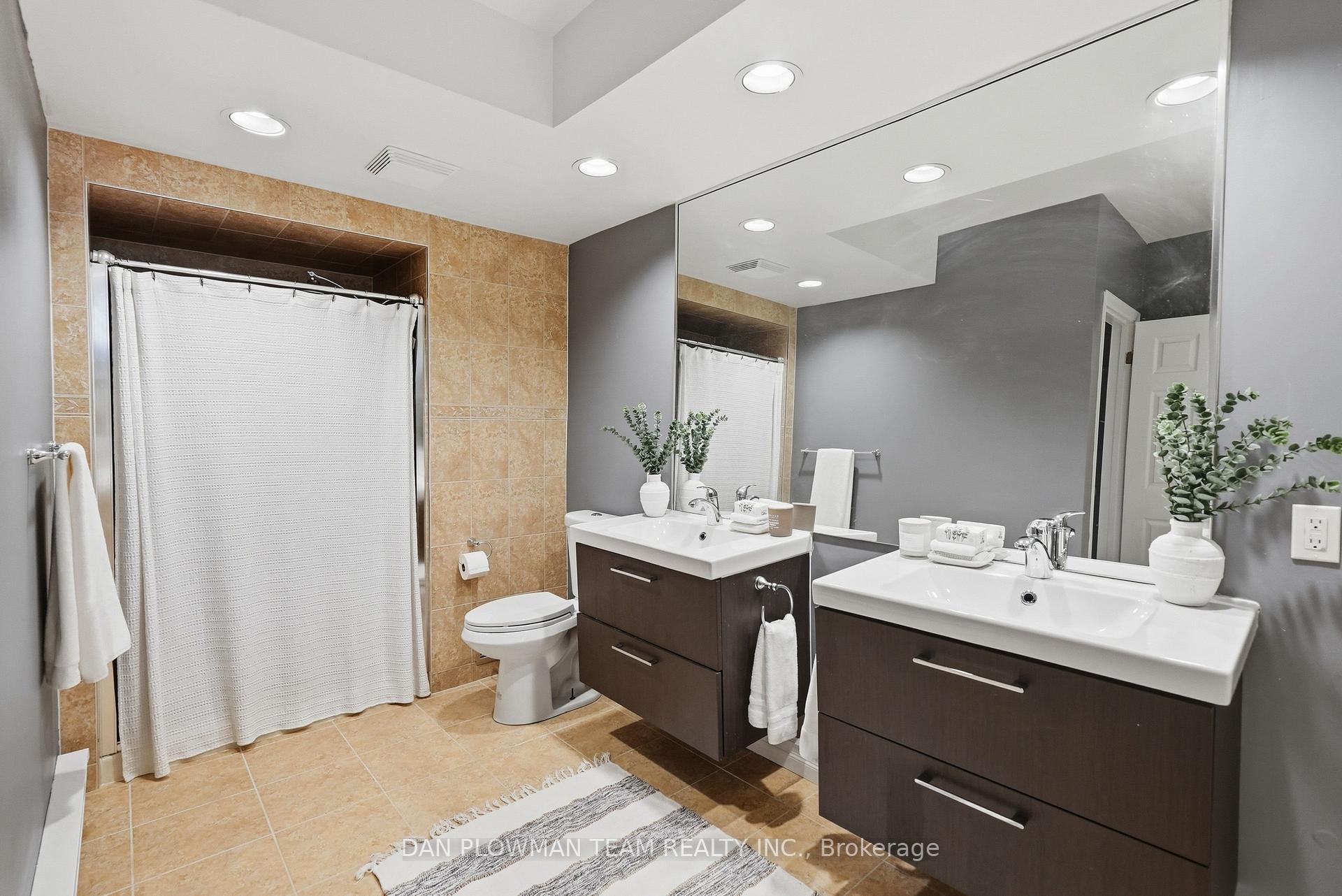 Photo 31 of 77 Hialeah Crescent, Whitby, Blue Grass Meadows — HOMEH