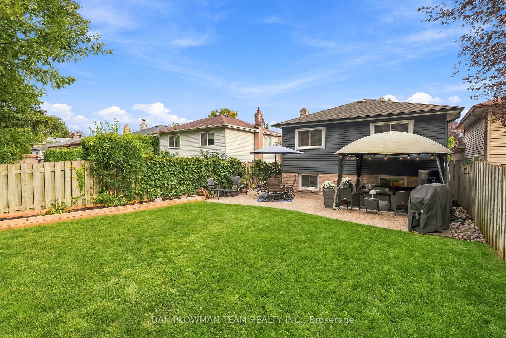 Photo 45 of 77 Hialeah Crescent, Whitby, Blue Grass Meadows — HOMEH