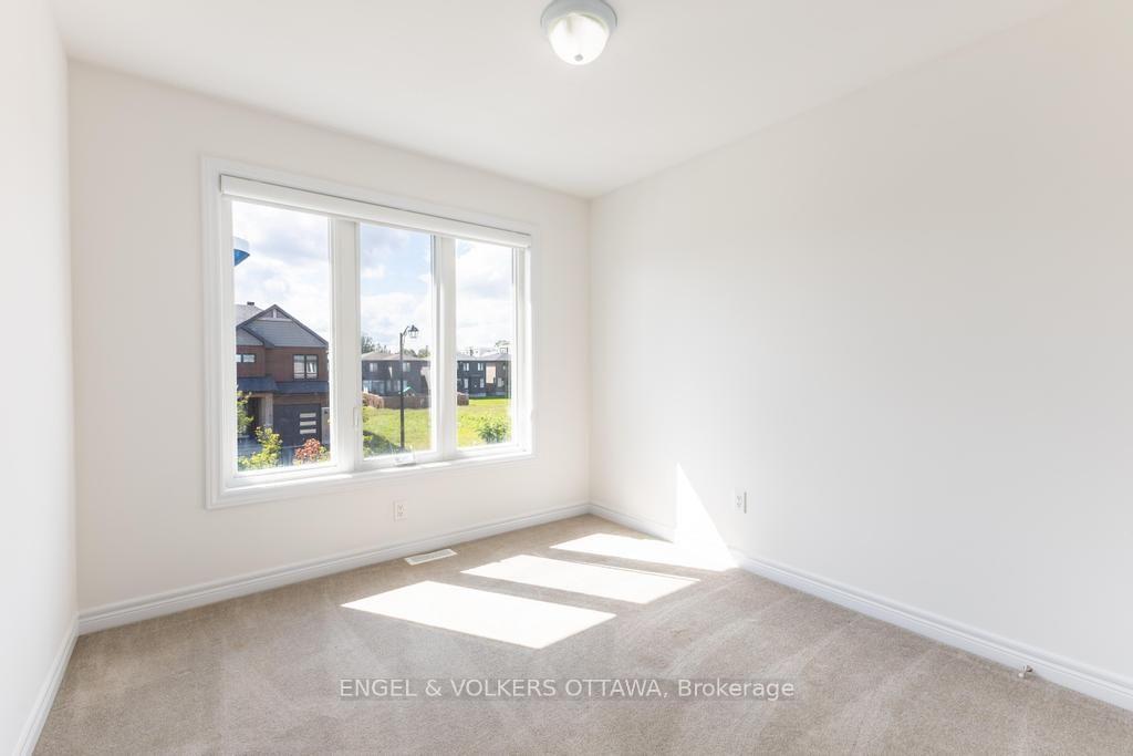 Photo 16 of 33 McPhail Road, Carleton Place, Carleton Place — HOMEH