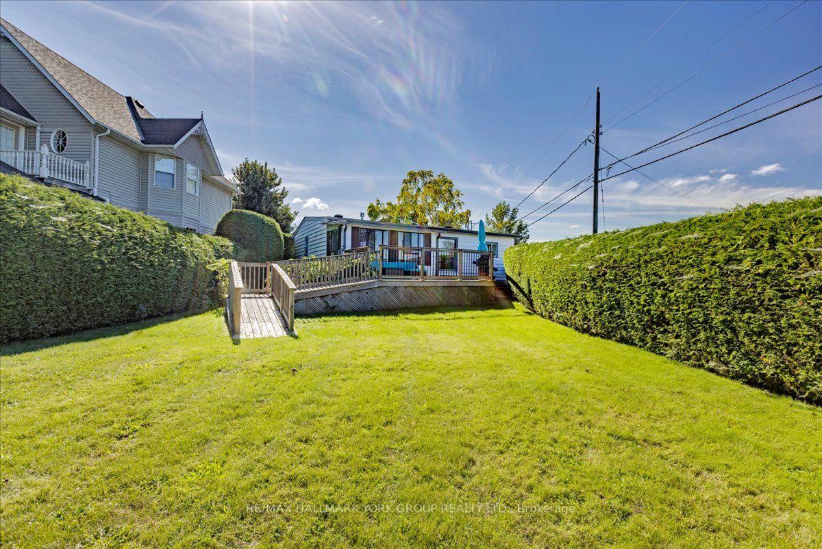 Photo 12 of 525 Lake Drive E, Georgina, Historic Lakeshore Communities — HOMEH