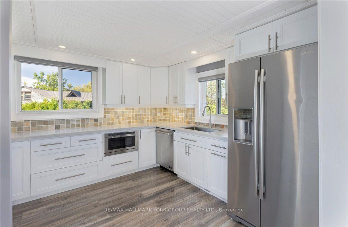 Photo 16 of 525 Lake Drive E, Georgina, Historic Lakeshore Communities — HOMEH