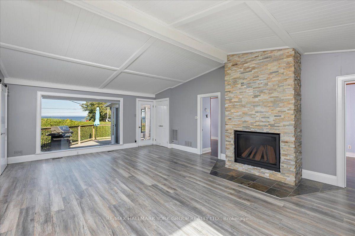 Photo 19 of 525 Lake Drive E, Georgina, Historic Lakeshore Communities — HOMEH