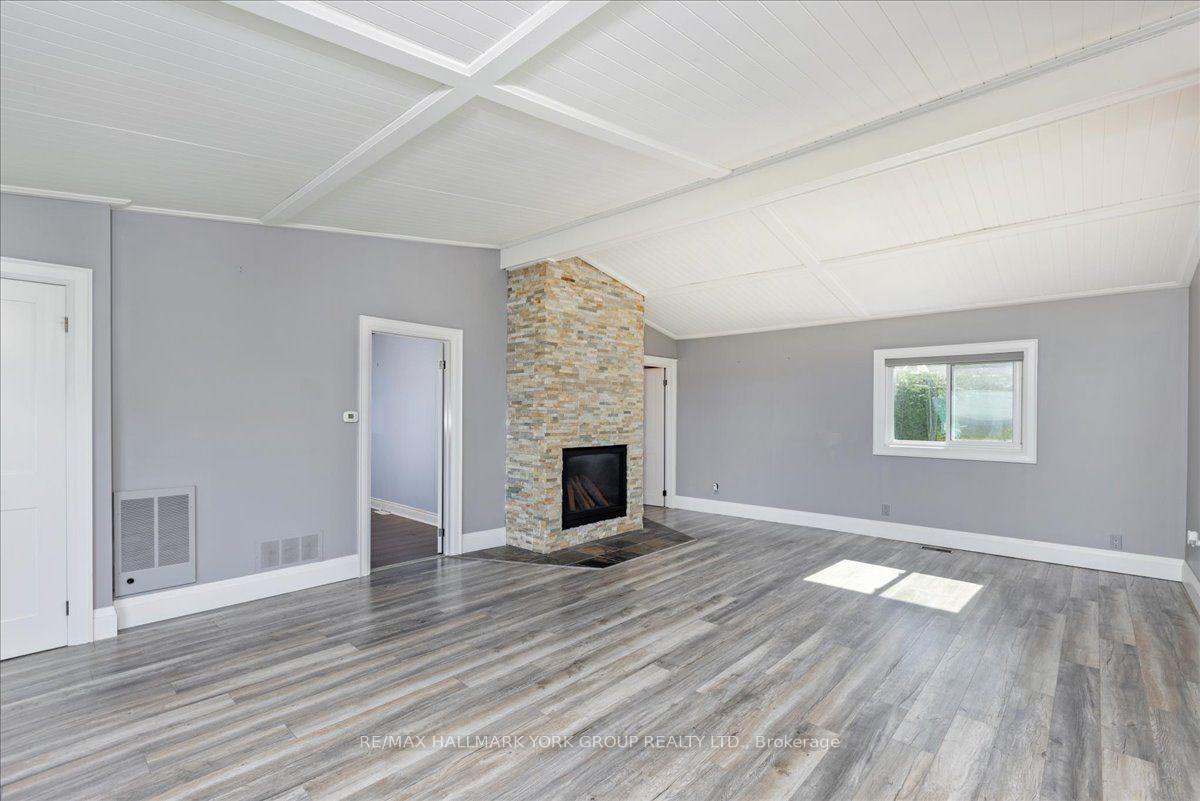 Photo 21 of 525 Lake Drive E, Georgina, Historic Lakeshore Communities — HOMEH