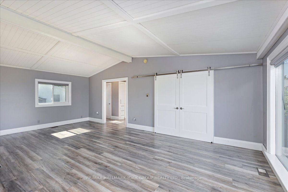 Photo 23 of 525 Lake Drive E, Georgina, Historic Lakeshore Communities — HOMEH