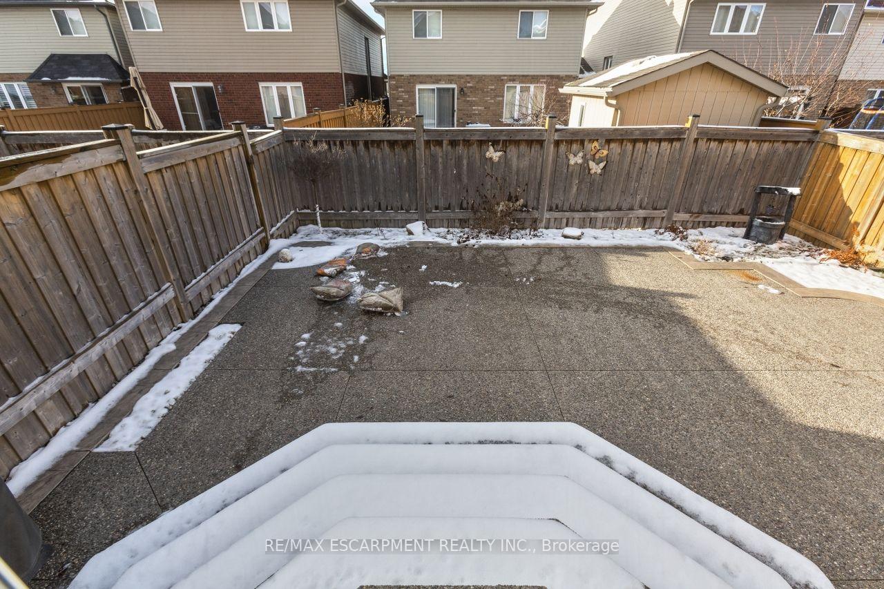 Photo 33 of 183 Pelech Crescent, Hamilton, Stoney Creek — HOMEH
