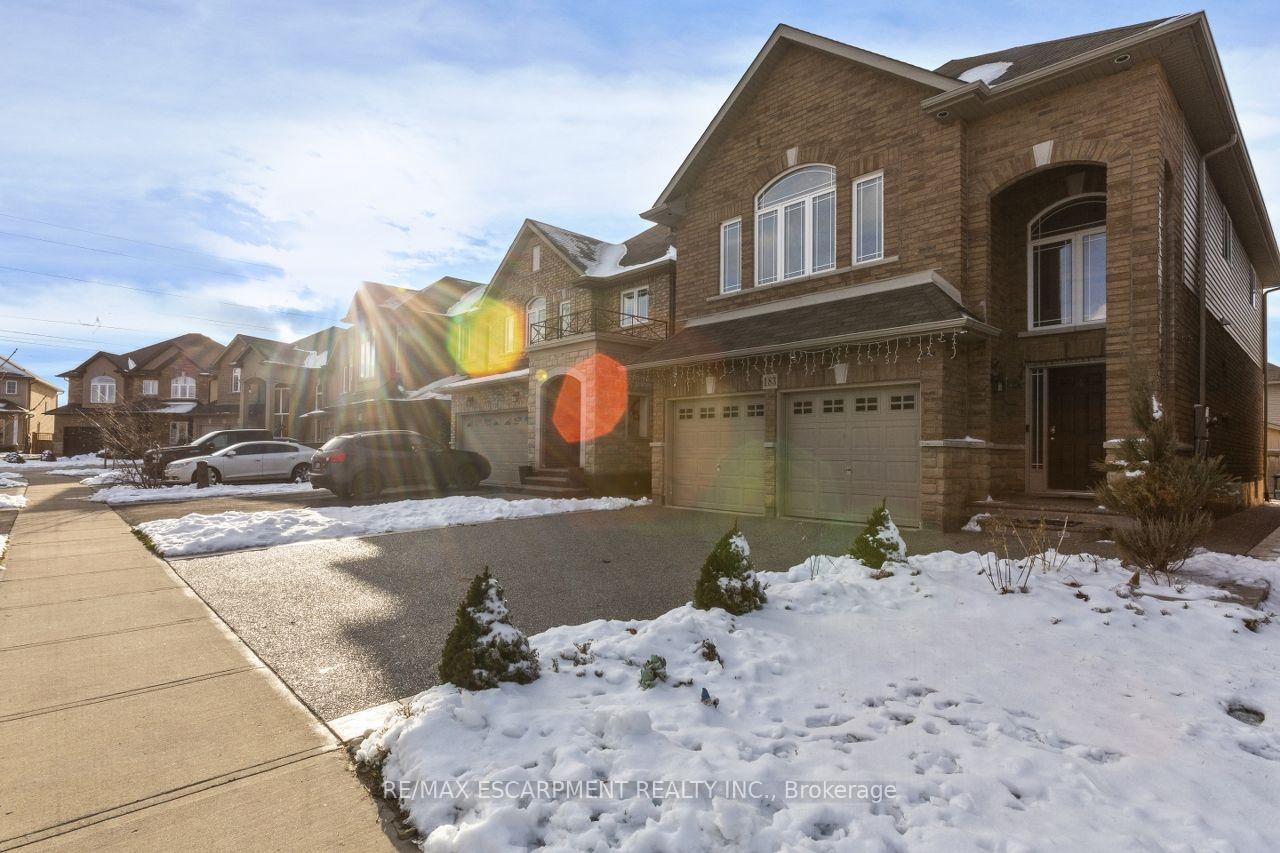 Photo 35 of 183 Pelech Crescent, Hamilton, Stoney Creek — HOMEH
