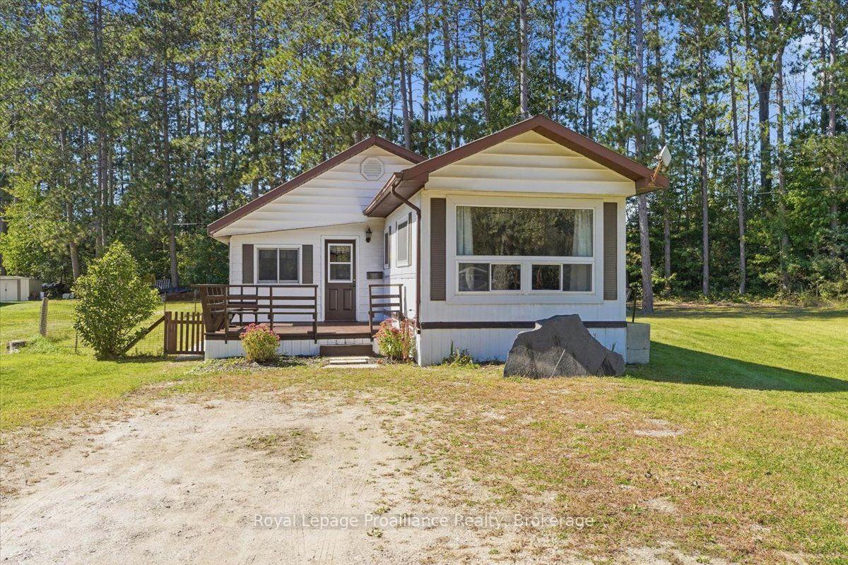Photo 2 of 46 Byers Lane, Tweed, Hungerford (Twp) — HOMEH