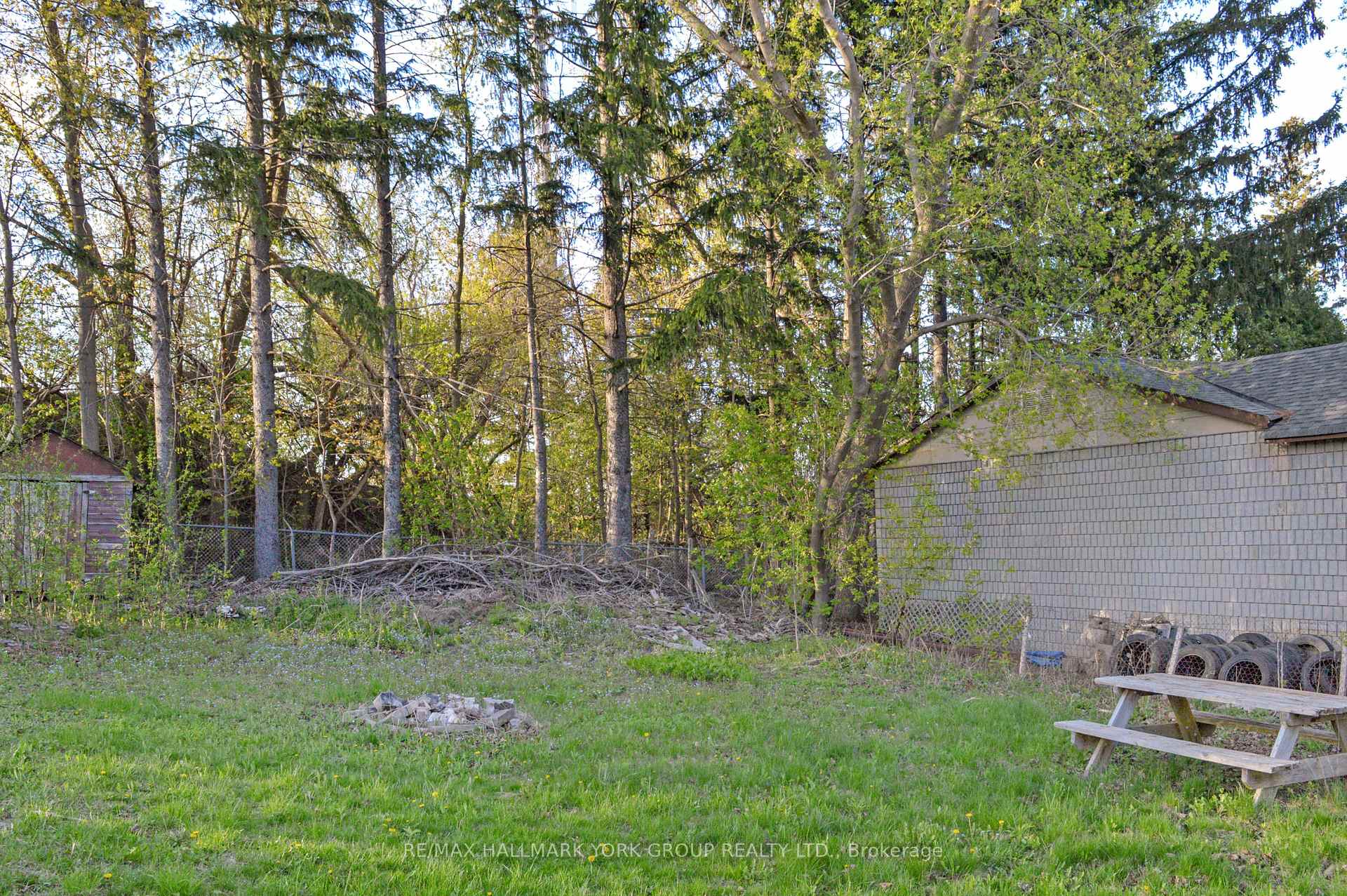 Photo 7 of 148 Centre Street, Aurora, Aurora Village — HOMEH