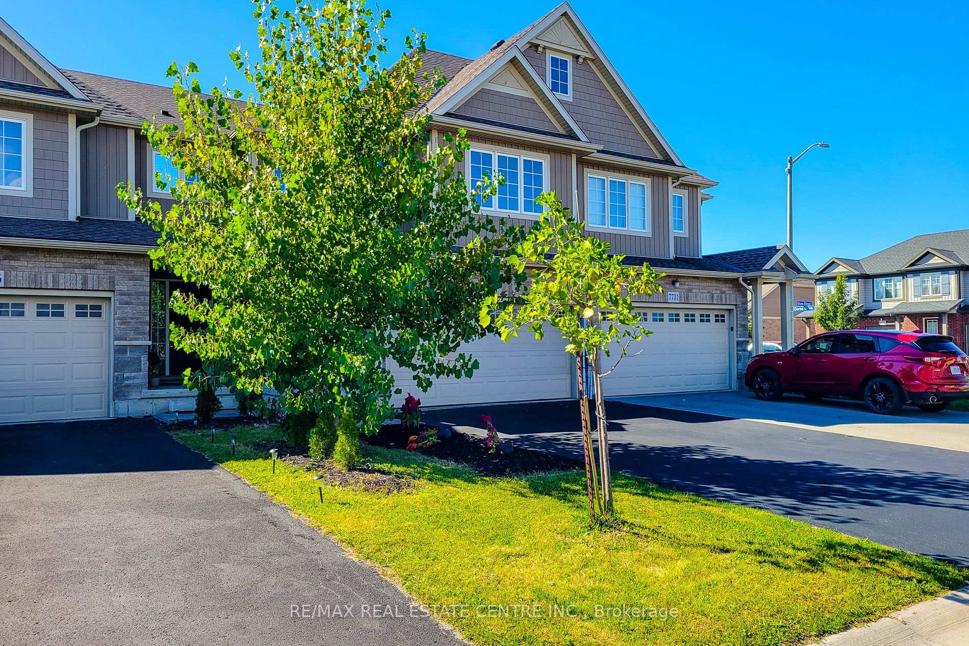 Photo 3 of 7733 Shaw Street, Niagara Falls, Oldfield — HOMEH