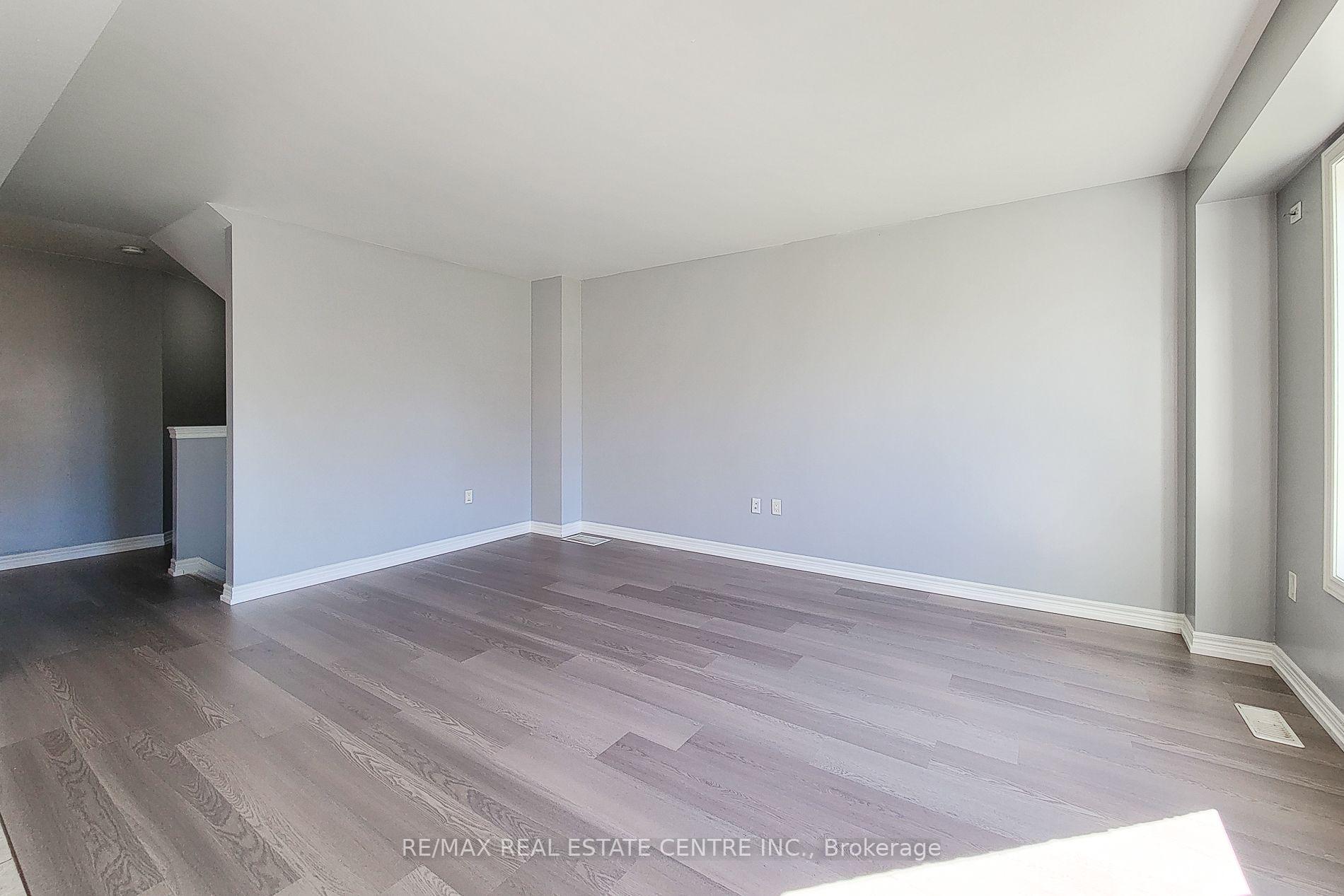 Photo 12 of 7733 Shaw Street, Niagara Falls, Oldfield — HOMEH
