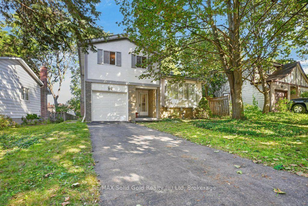 Photo 2 of 34 Glen Park Crescent, Kitchener, Forest Heights — HOMEH