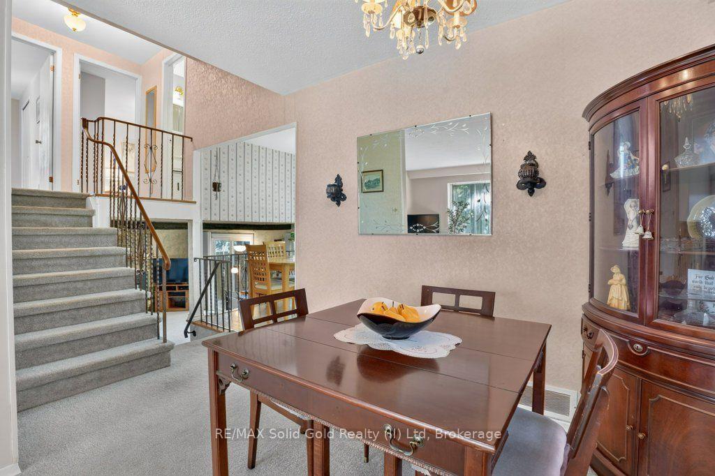Photo 20 of 34 Glen Park Crescent, Kitchener, Forest Heights — HOMEH