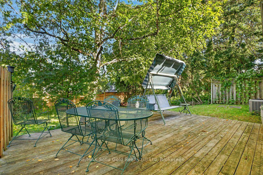 Photo 49 of 34 Glen Park Crescent, Kitchener, Forest Heights — HOMEH
