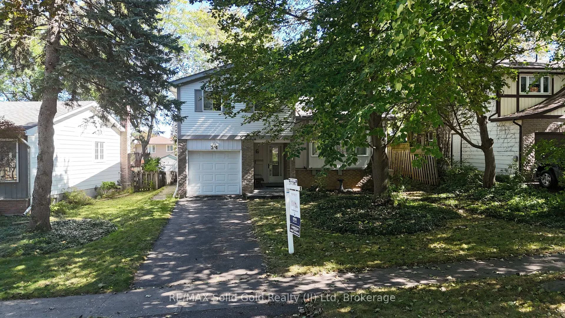 Photo 66 of 34 Glen Park Crescent, Kitchener, Forest Heights — HOMEH
