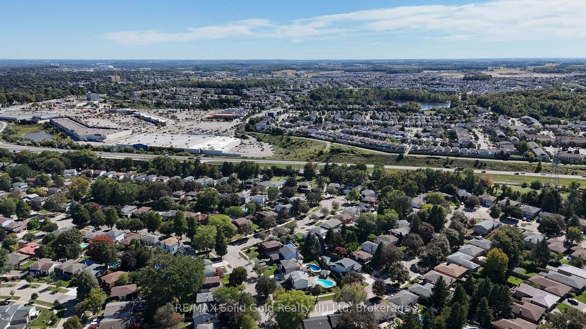 Photo 74 of 34 Glen Park Crescent, Kitchener, Forest Heights — HOMEH