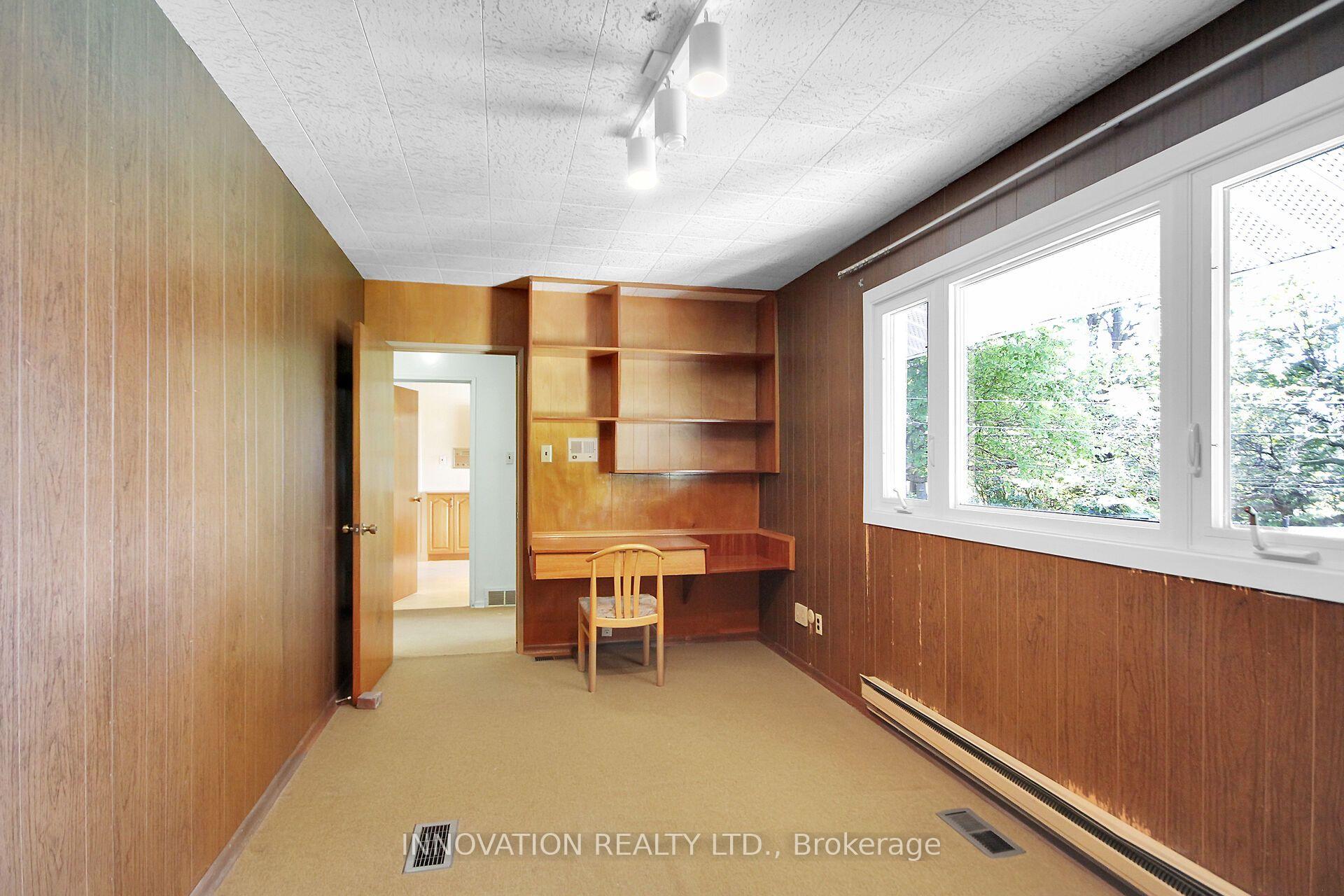 Photo 42 of 1136 Castle Hill Crescent, Ottawa, Copeland Park — HOMEH
