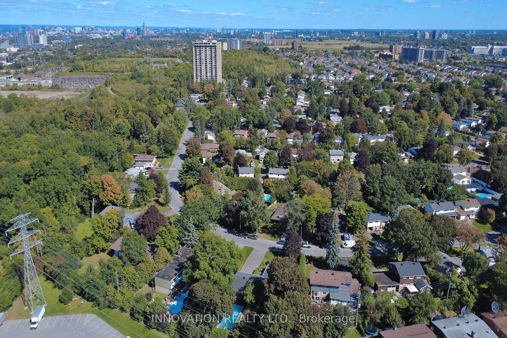 Photo 55 of 1136 Castle Hill Crescent, Ottawa, Copeland Park — HOMEH