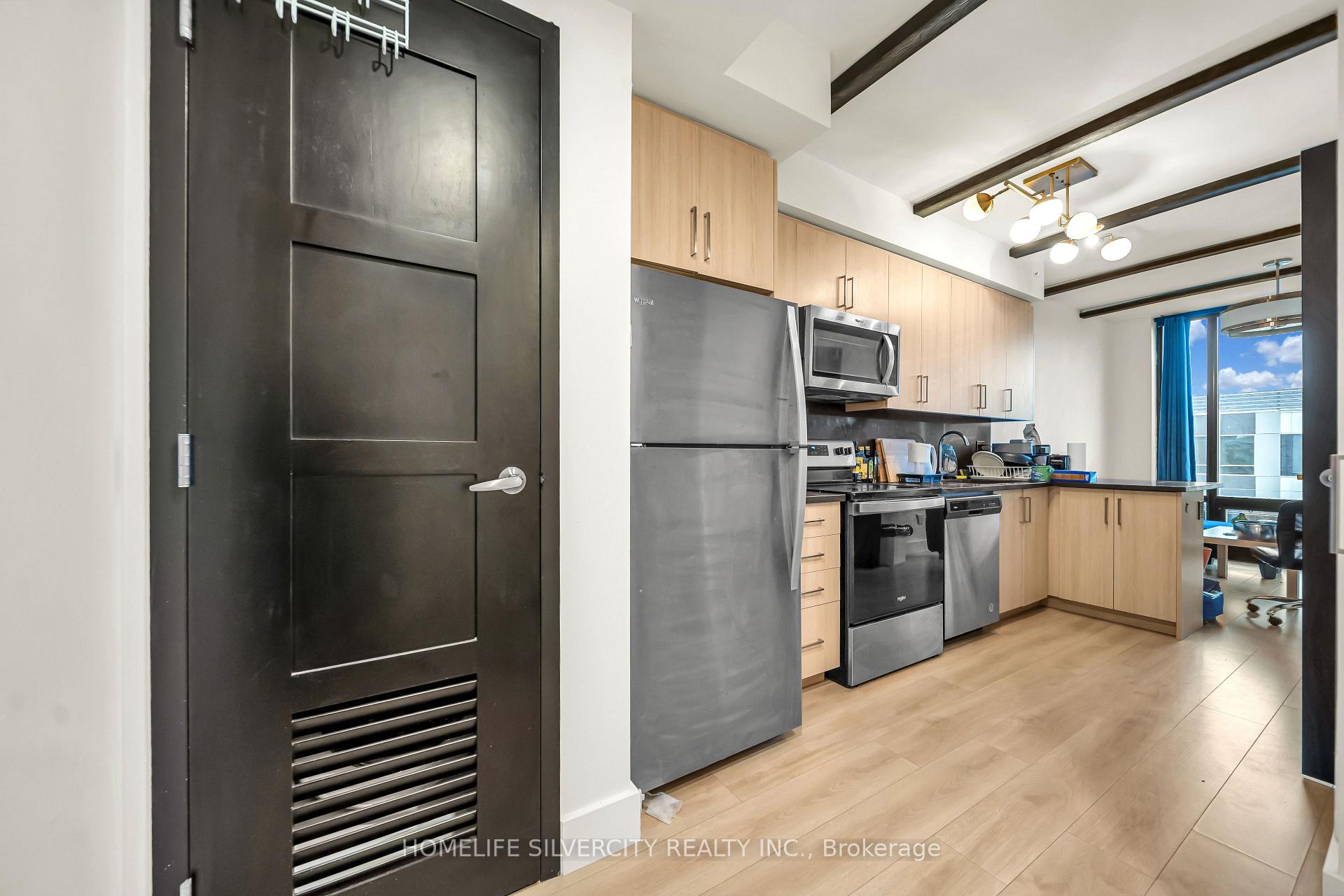 Photo 18 of Unit 601, 145 Columbia Street, Waterloo, Downtown Waterloo — HOMEH