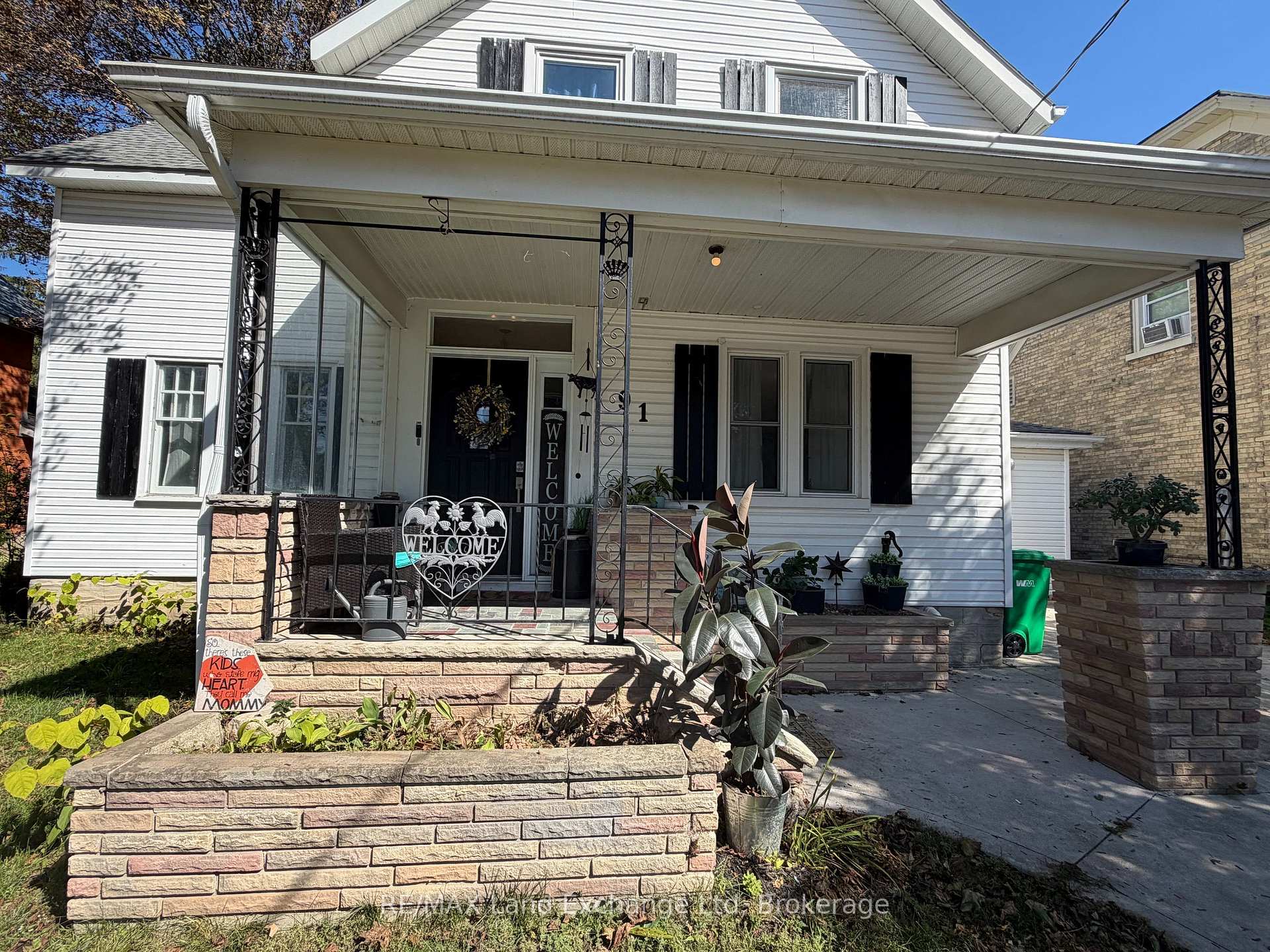 Photo 2 of 91 Patrick Street W, North Huron, Wingham — HOMEH