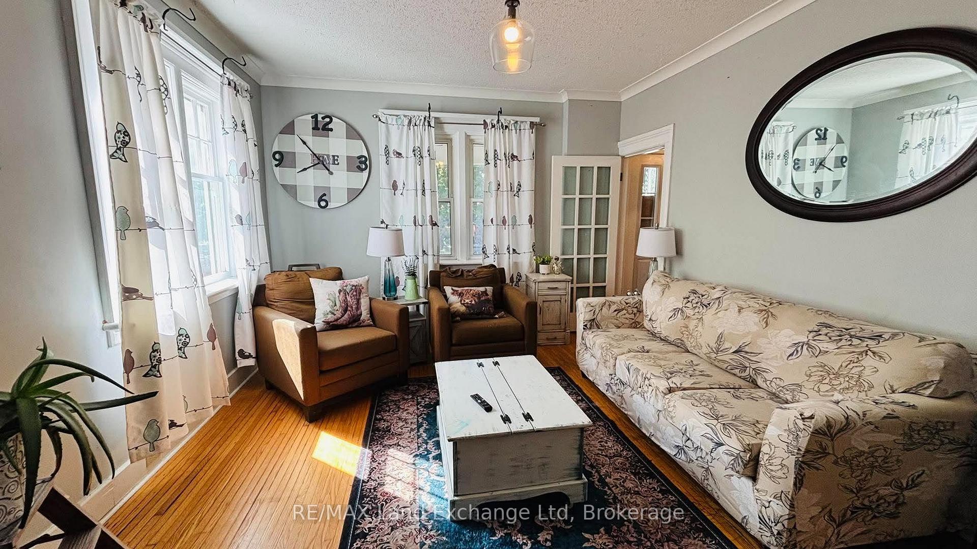 Photo 4 of 91 Patrick Street W, North Huron, Wingham — HOMEH