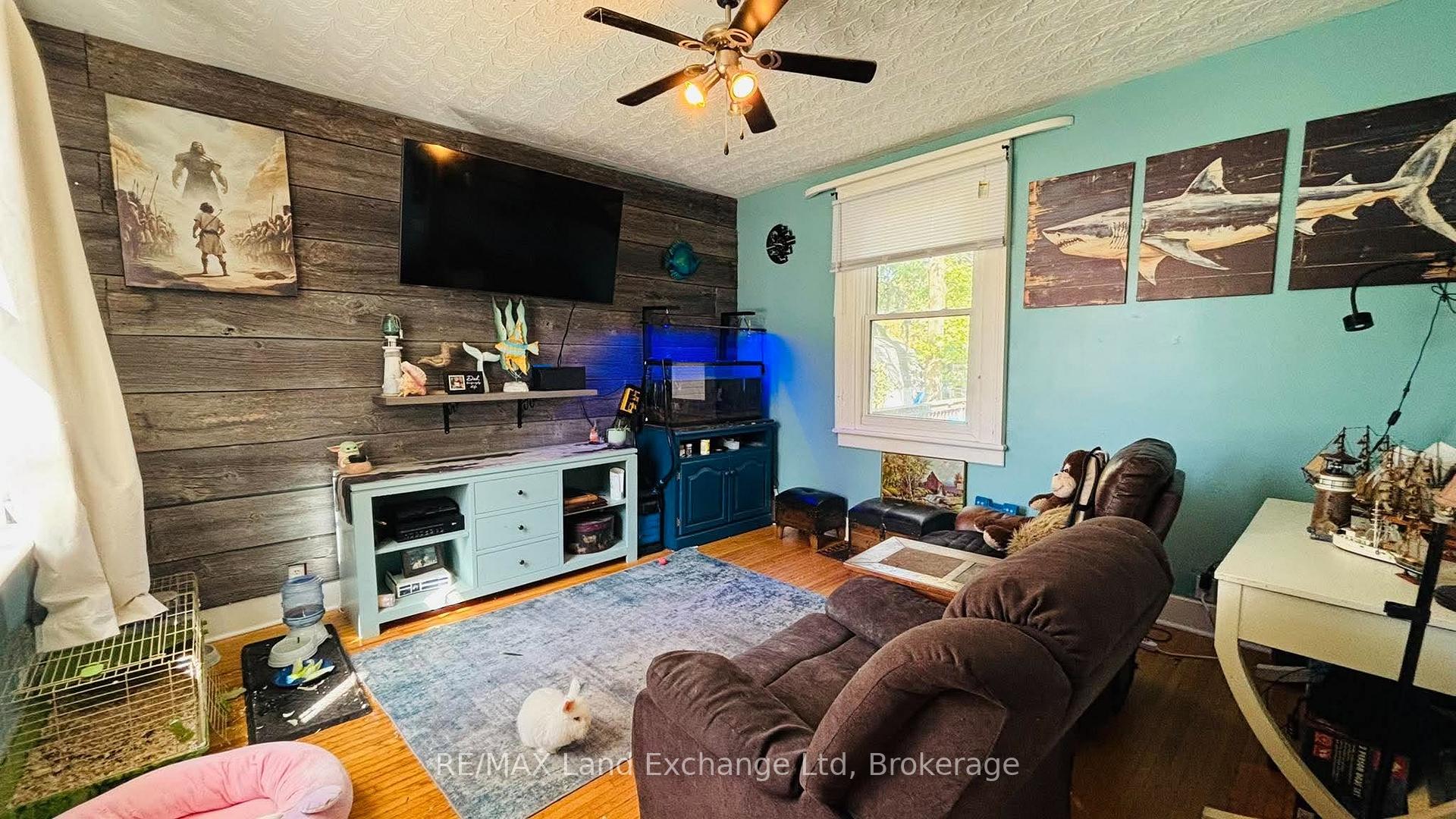 Photo 6 of 91 Patrick Street W, North Huron, Wingham — HOMEH