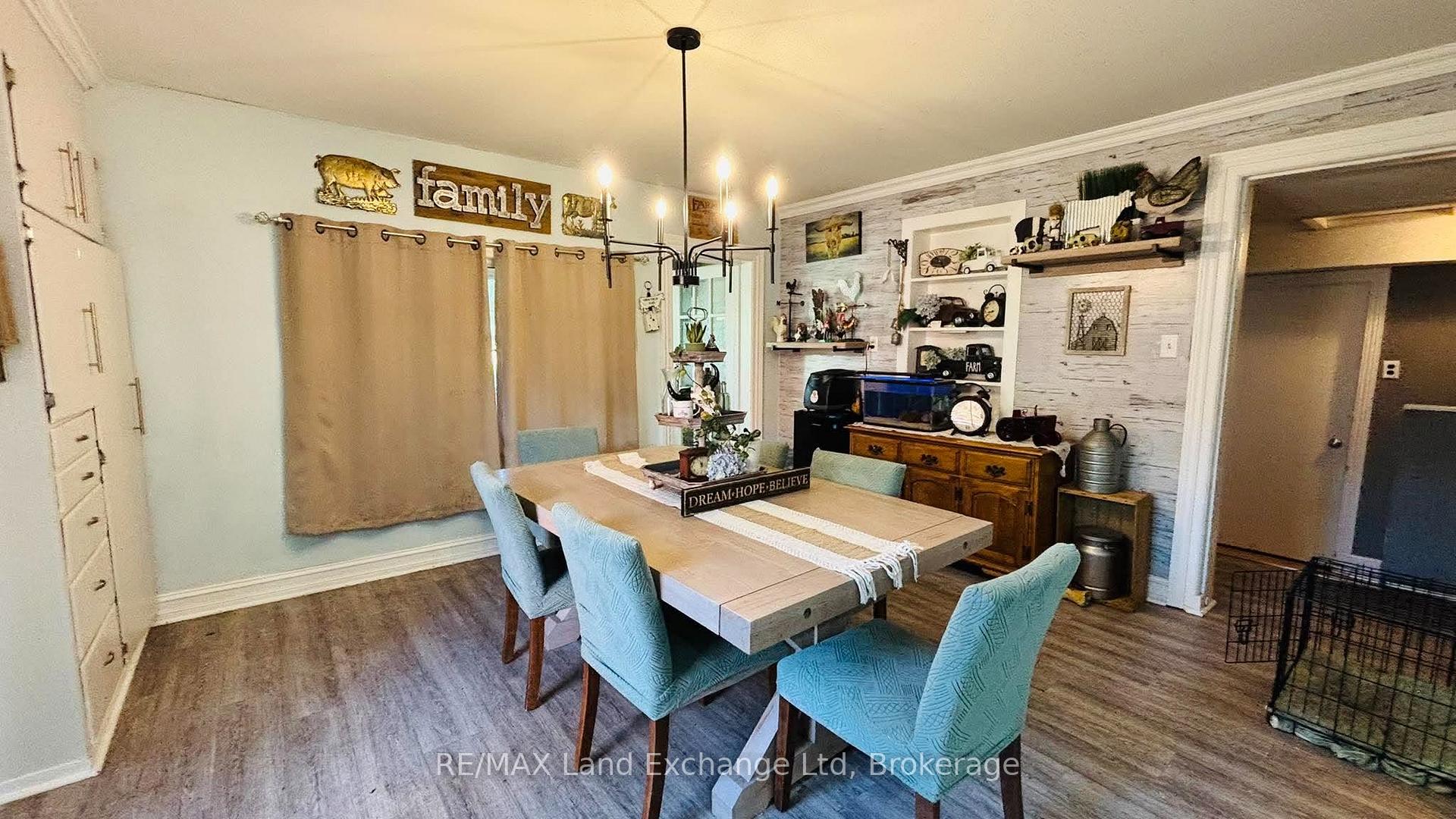 Photo 11 of 91 Patrick Street W, North Huron, Wingham — HOMEH