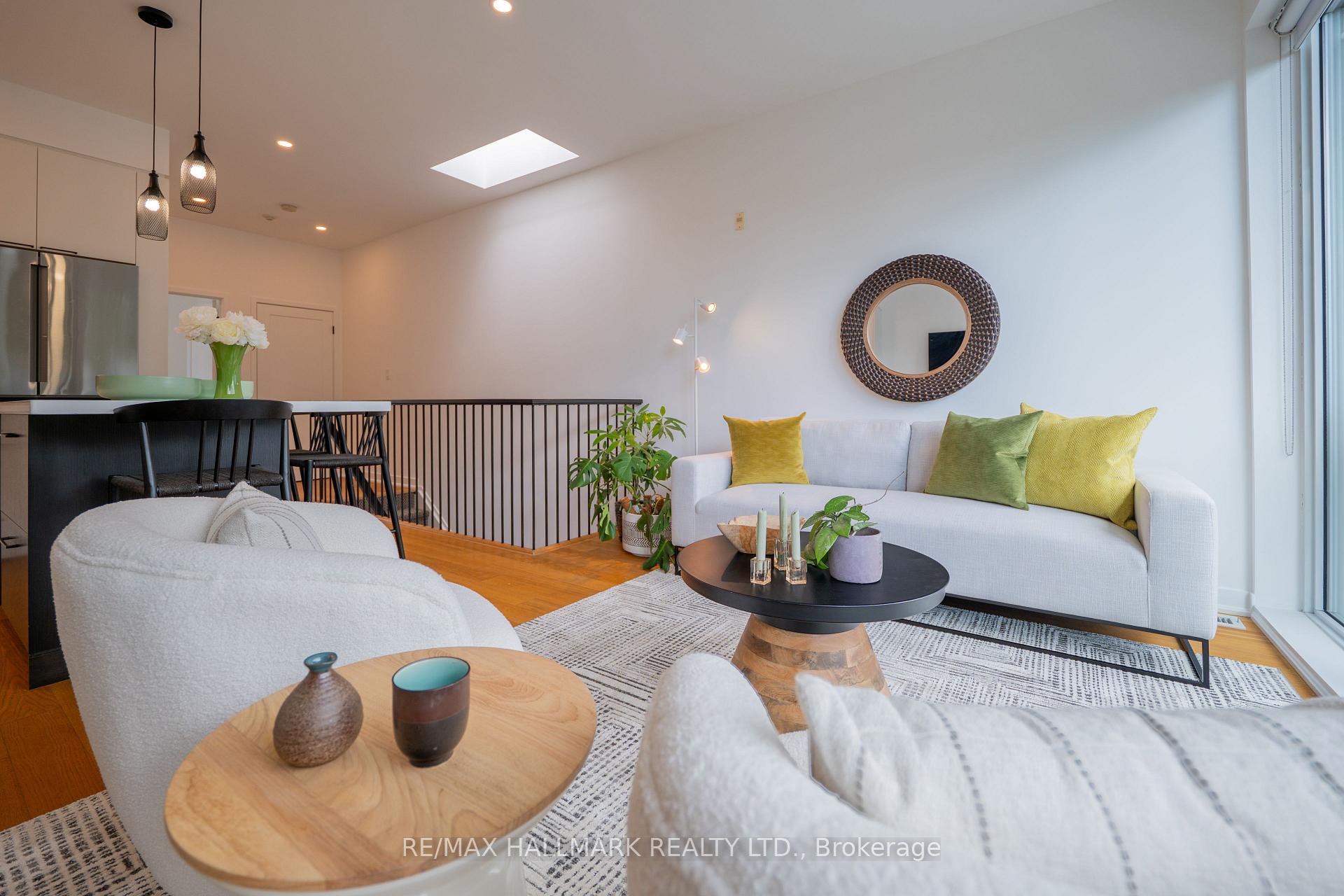 Photo 5 of Unit 3, 34 Boston Avenue, Toronto, South Riverdale — HOMEH