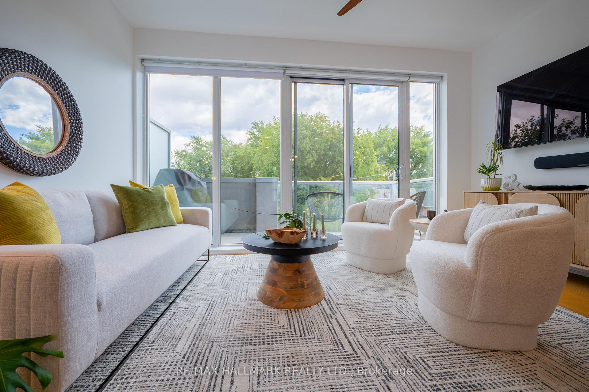 Photo 7 of Unit 3, 34 Boston Avenue, Toronto, South Riverdale — HOMEH