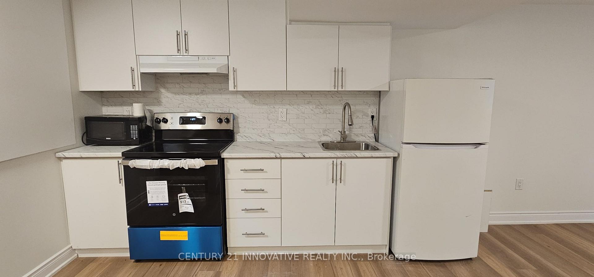 Photo 6 of 2 Blackburn Crescent, Ajax, Central — HOMEH