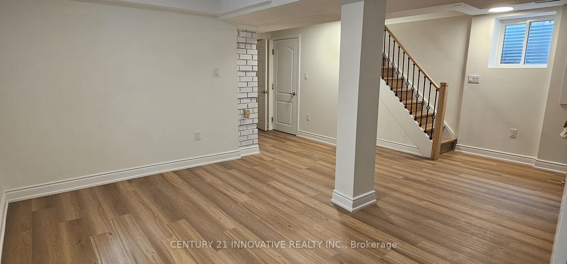 Photo 11 of 2 Blackburn Crescent, Ajax, Central — HOMEH