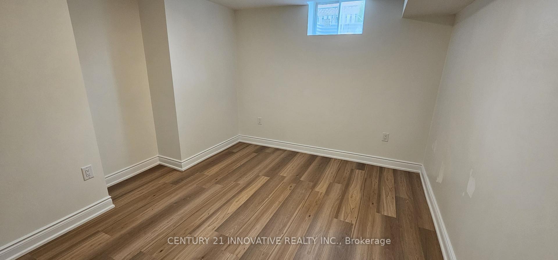 Photo 13 of 2 Blackburn Crescent, Ajax, Central — HOMEH