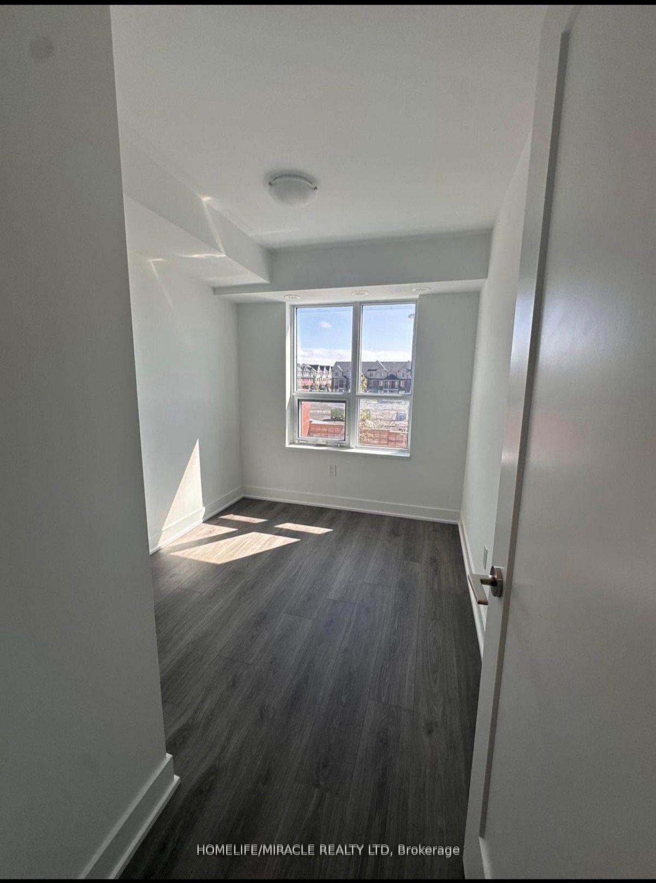Photo 10 of Unit 48, 48 Alpine Symphony Path, Oshawa, Windfields — HOMEH