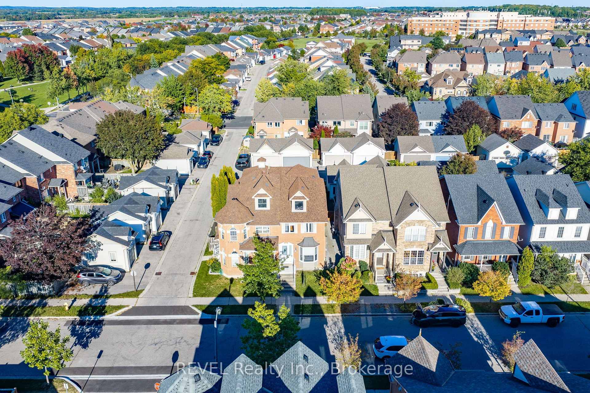 Photo 3 of 57 Gowland Road, Markham, Cornell — HOMEH