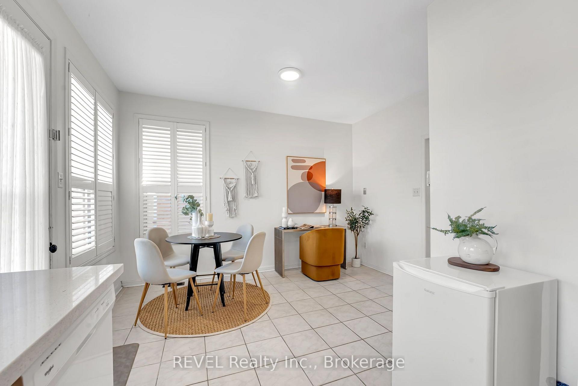 Photo 11 of 57 Gowland Road, Markham, Cornell — HOMEH