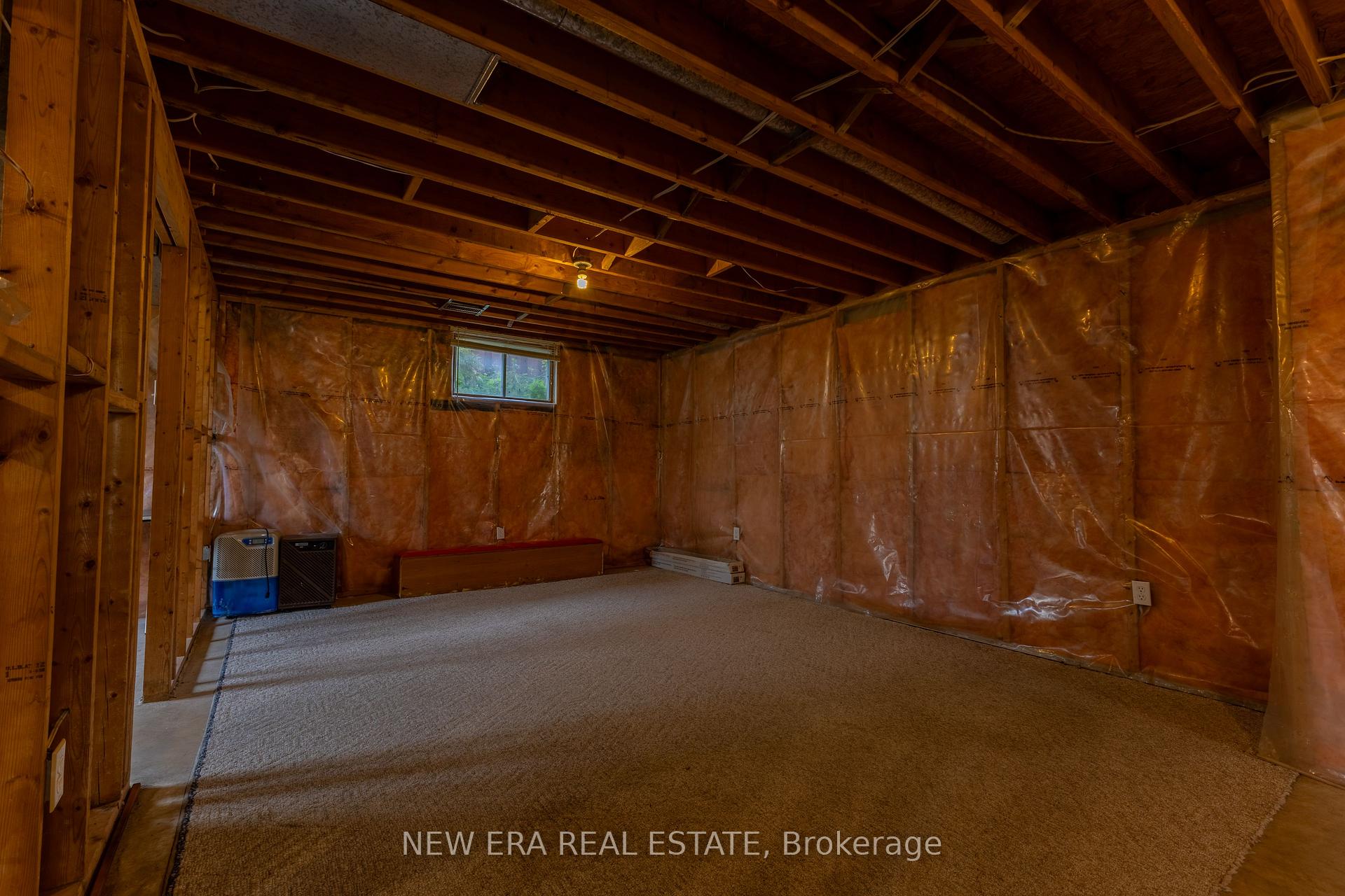 Photo 10 of 120 Union Street S, Cambridge, Preston South — HOMEH