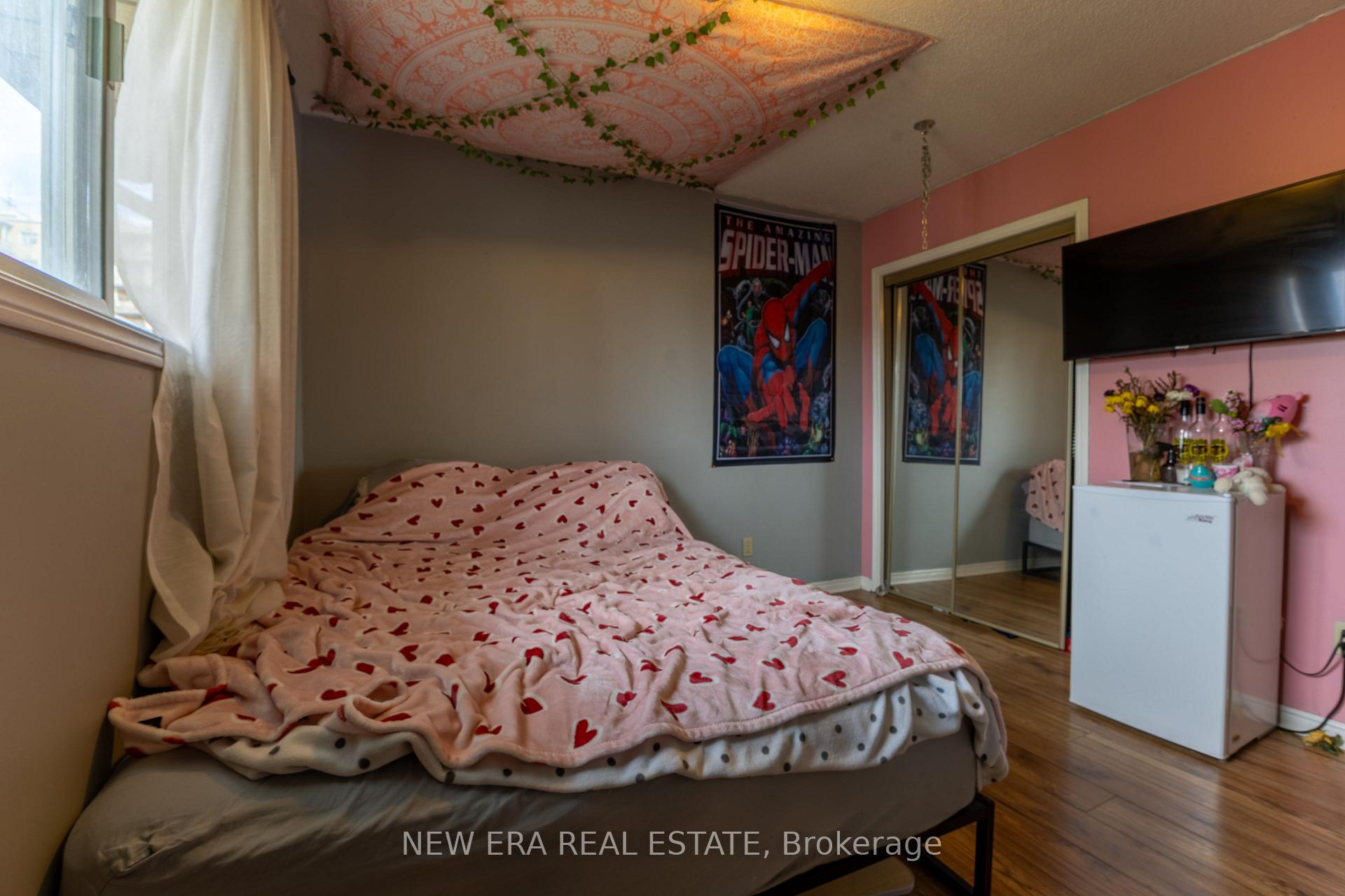 Photo 13 of 120 Union Street S, Cambridge, Preston South — HOMEH
