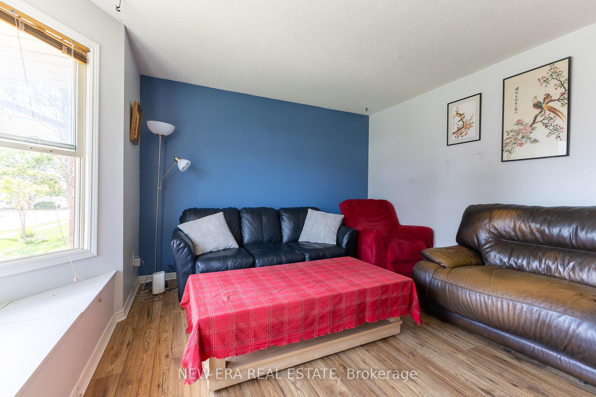 Photo 16 of 120 Union Street S, Cambridge, Preston South — HOMEH