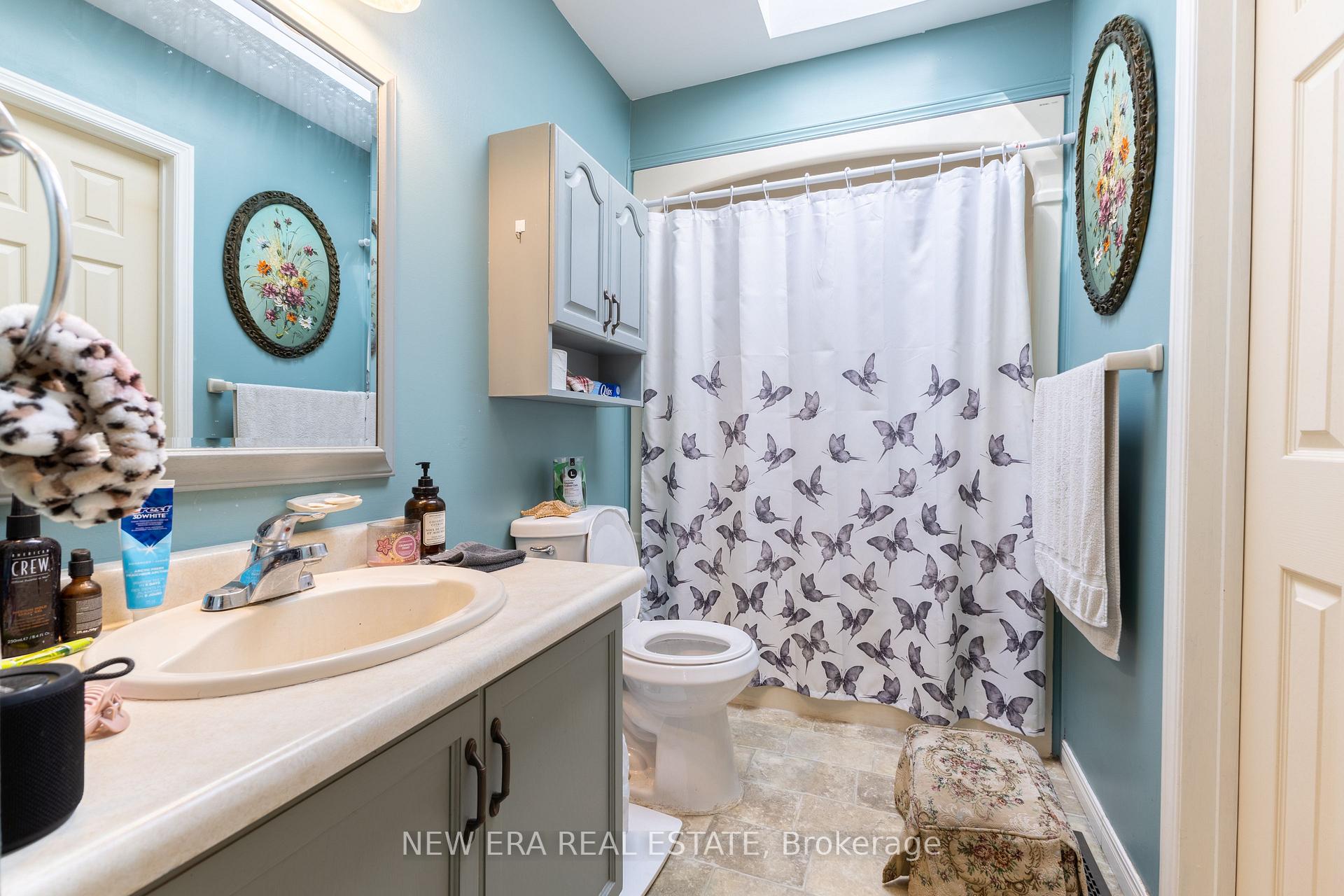 Photo 18 of 120 Union Street S, Cambridge, Preston South — HOMEH