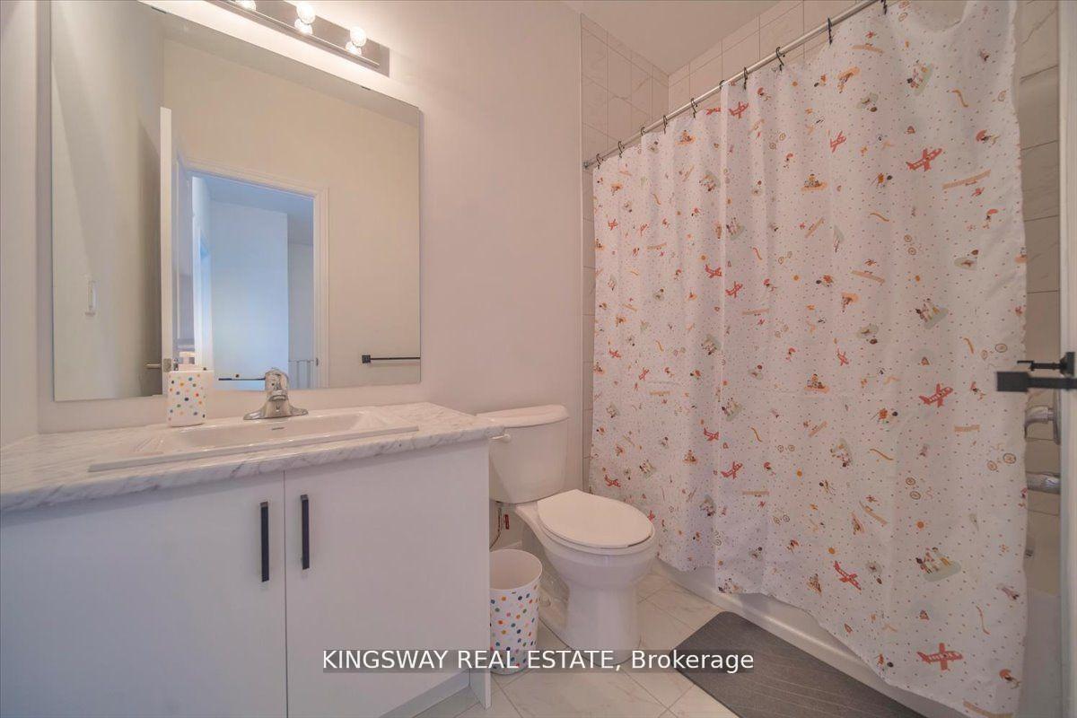 Photo 18 of 27 Paradox Street, Vaughan, Elder Mills — HOMEH