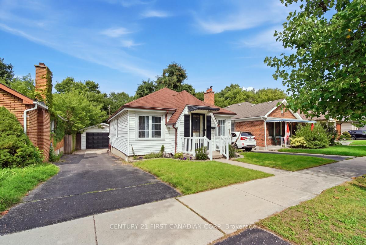 Front of 1324 Langmuir Avenue