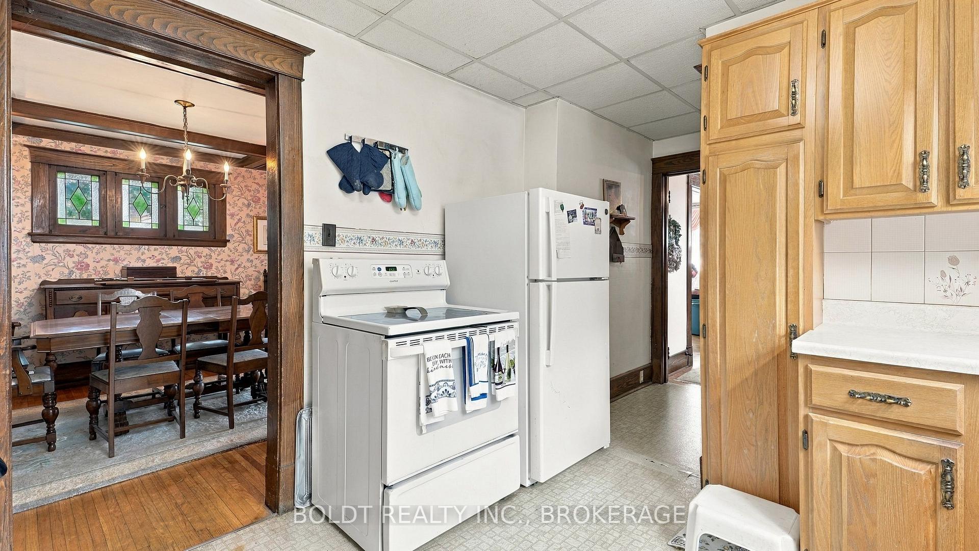 Photo 21 of 4497 Morrison Street, Niagara Falls, Downtown — HOMEH