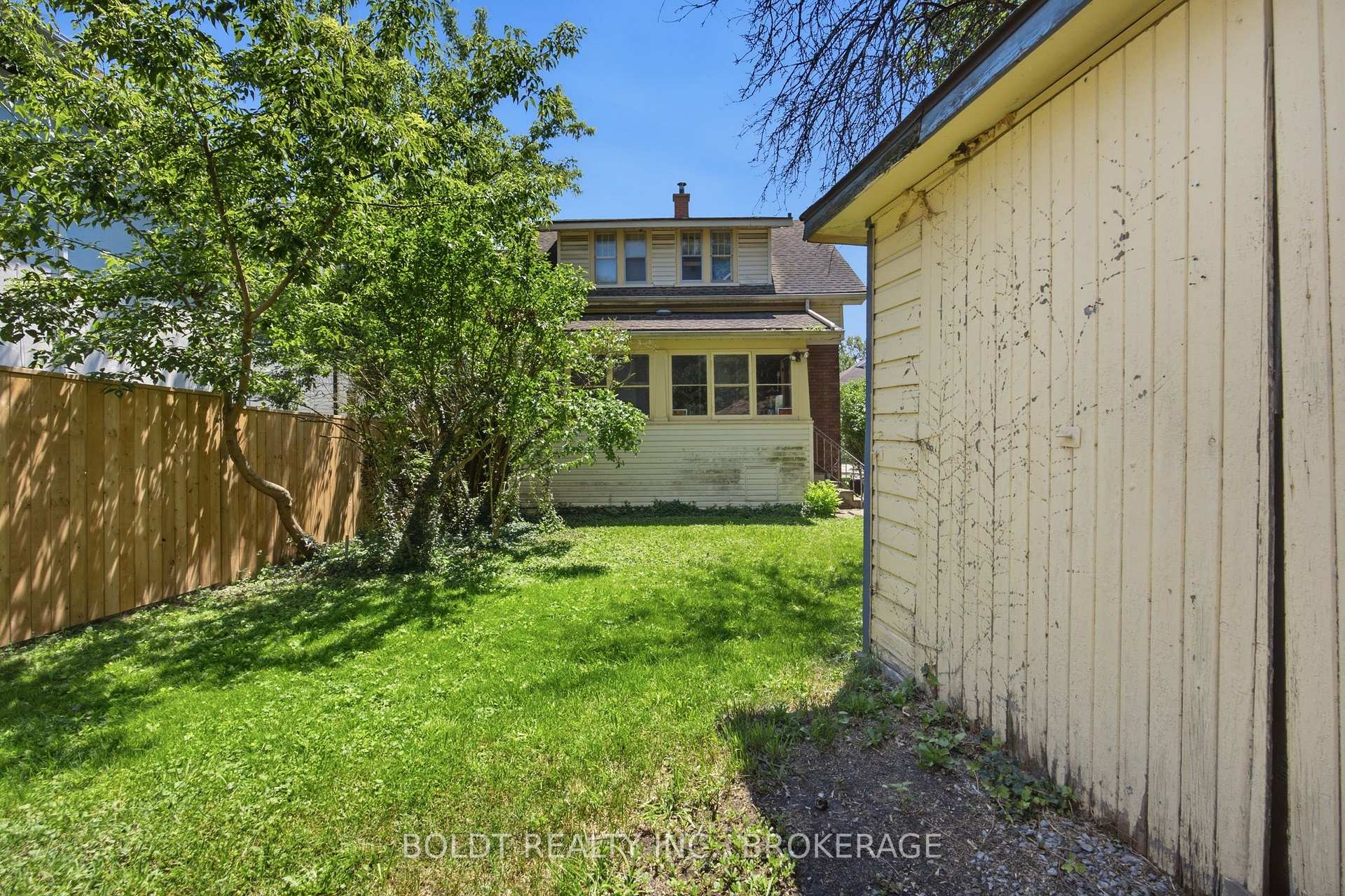 Photo 46 of 4497 Morrison Street, Niagara Falls, Downtown — HOMEH